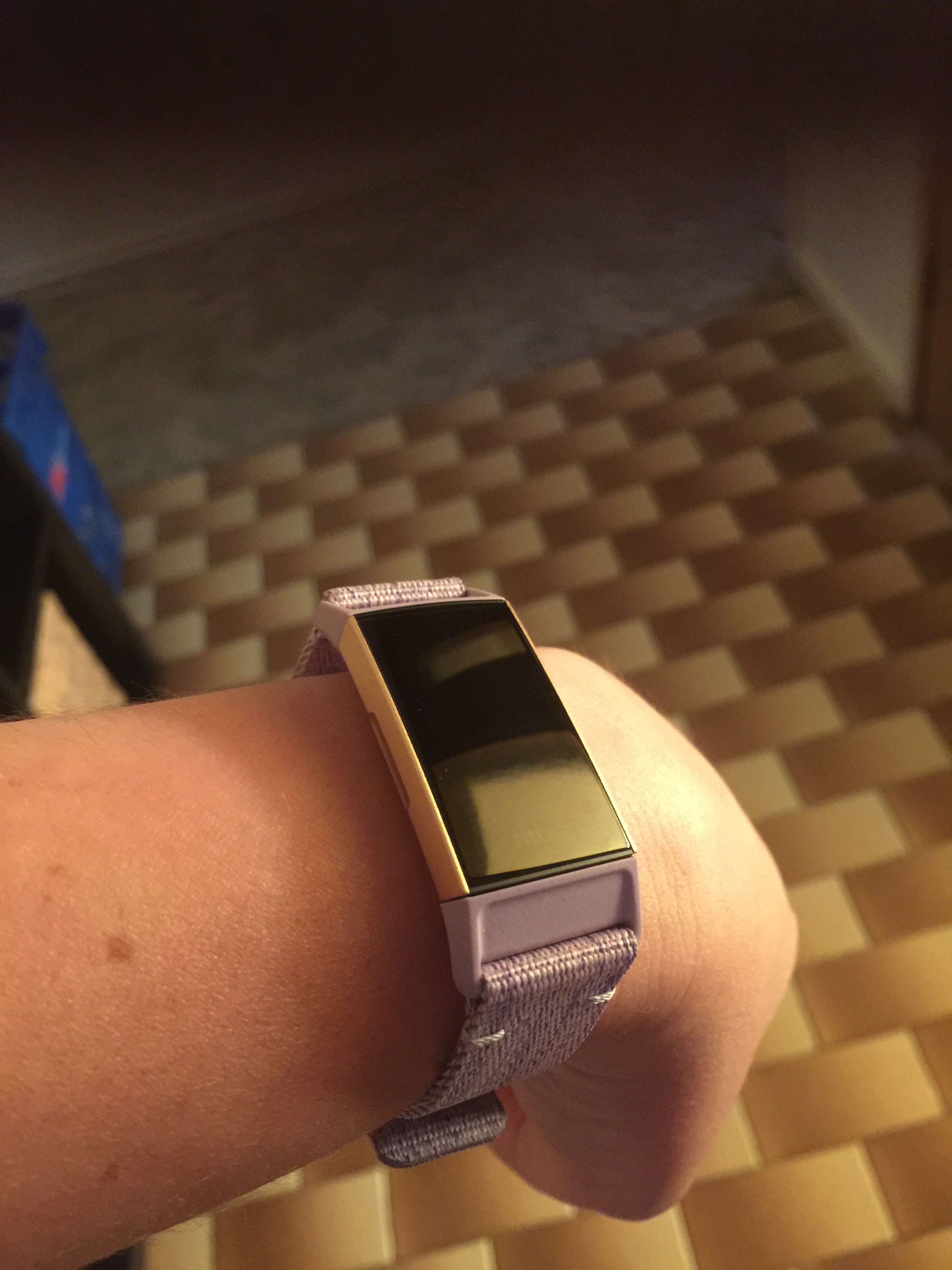 fitbit blaze losing charge