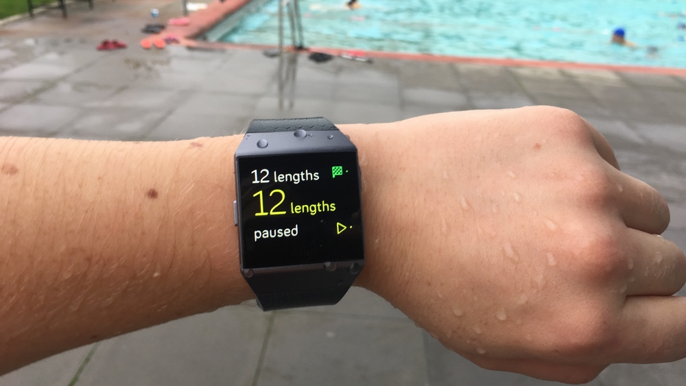 can you swim with fitbit versa 2