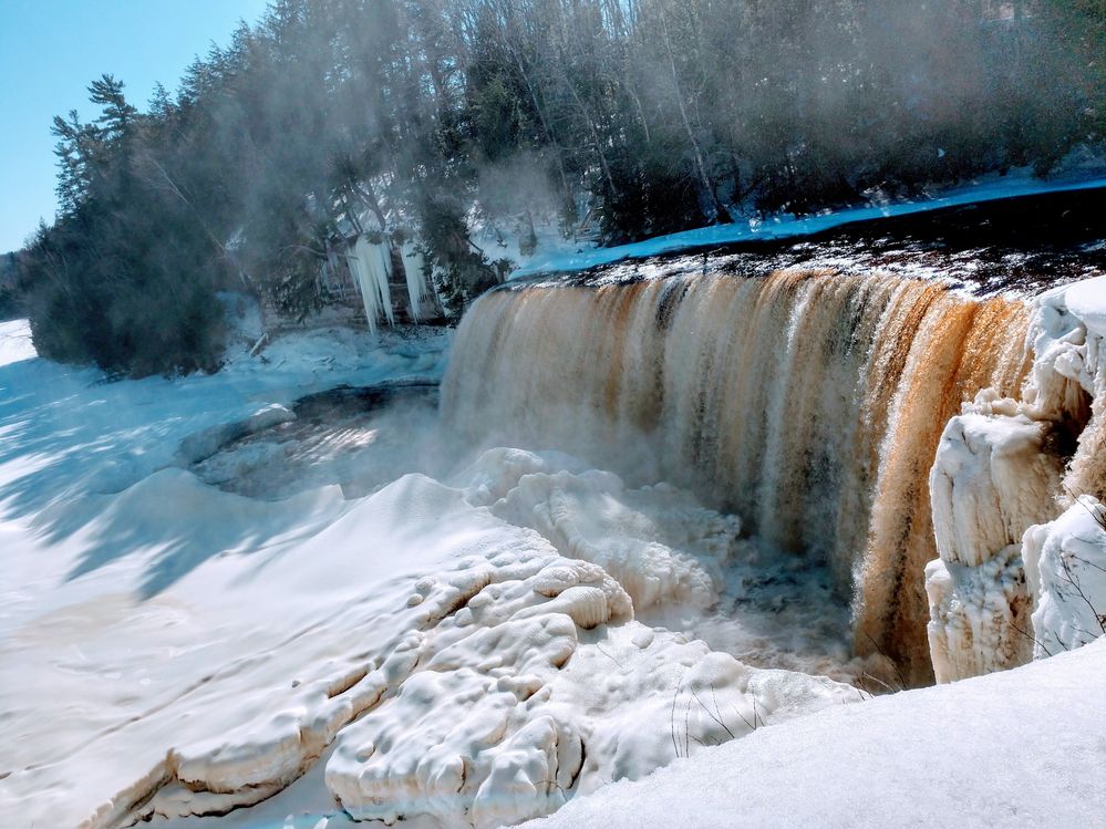 Tahquamenon Falls State Park