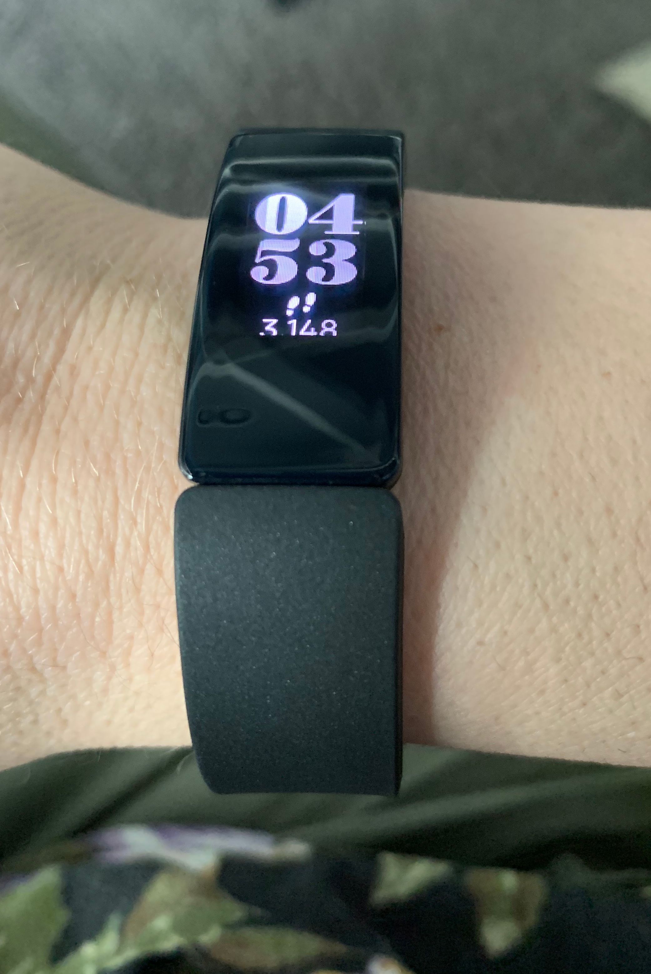 how do i change the display on my fitbit inspire hr