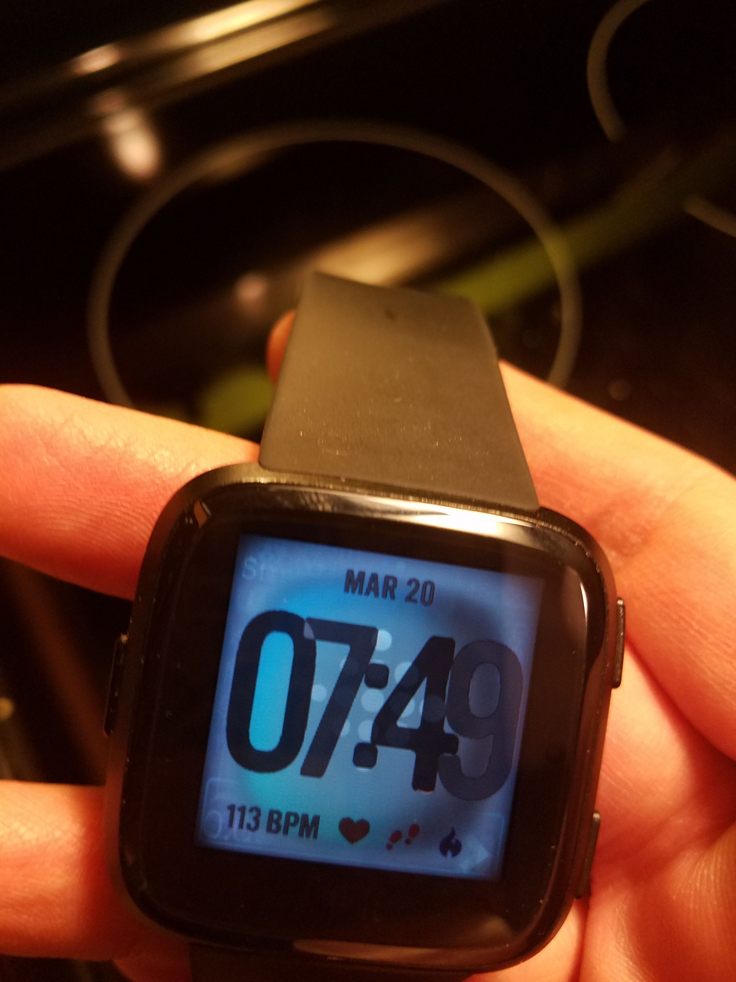 No display on fitbit versa hot sale