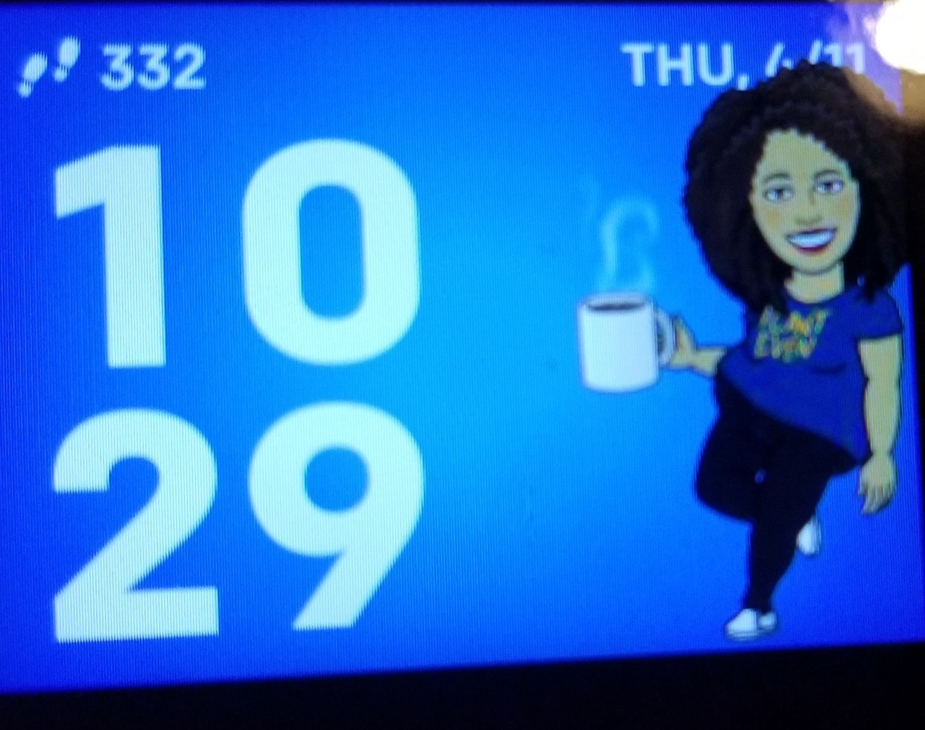 fitbit versa lite bitmoji