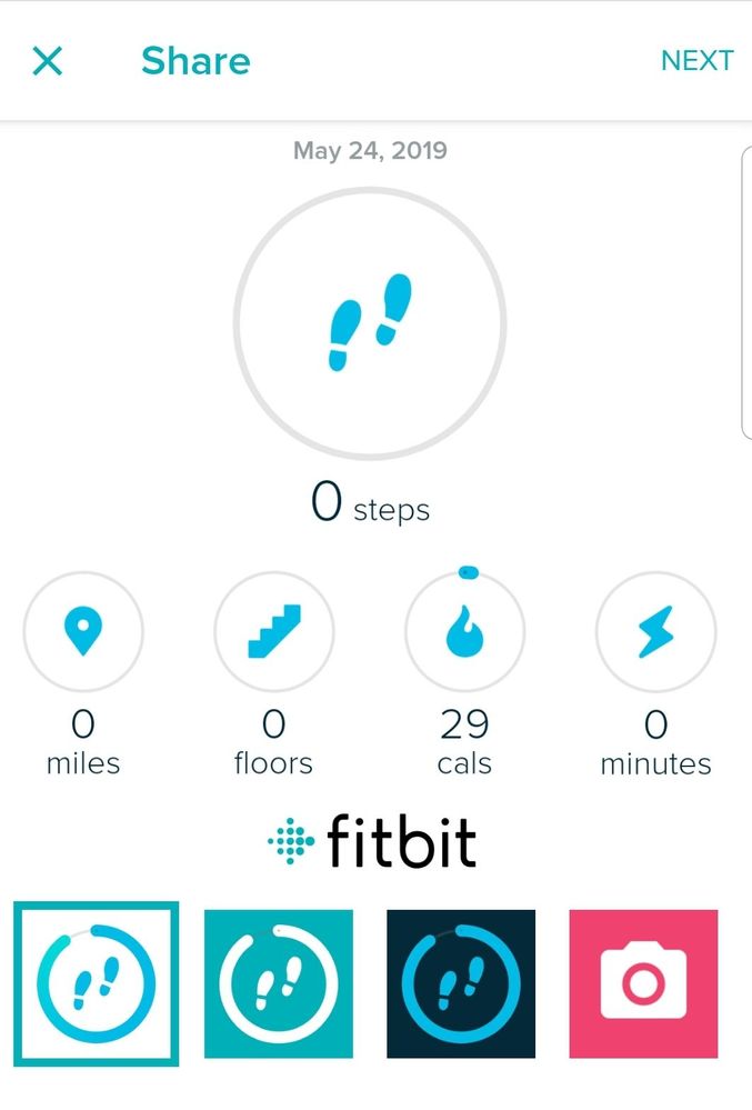 The boxes on the bottom allow me to change the background,  or add a live photo or a picture
