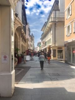 Traffic-free shopping and eating in the old city