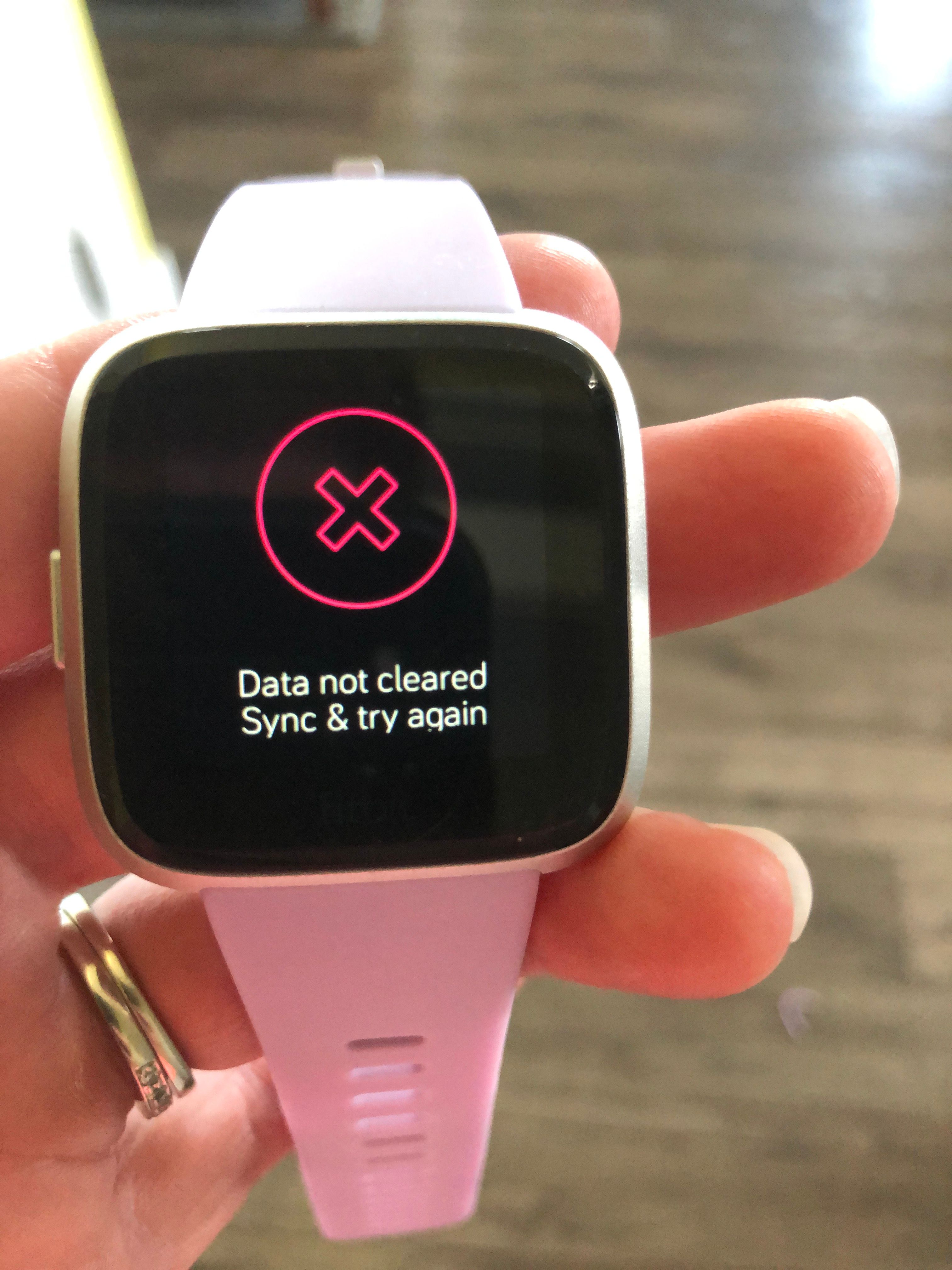 Solved Red X on screen Fitbit Community