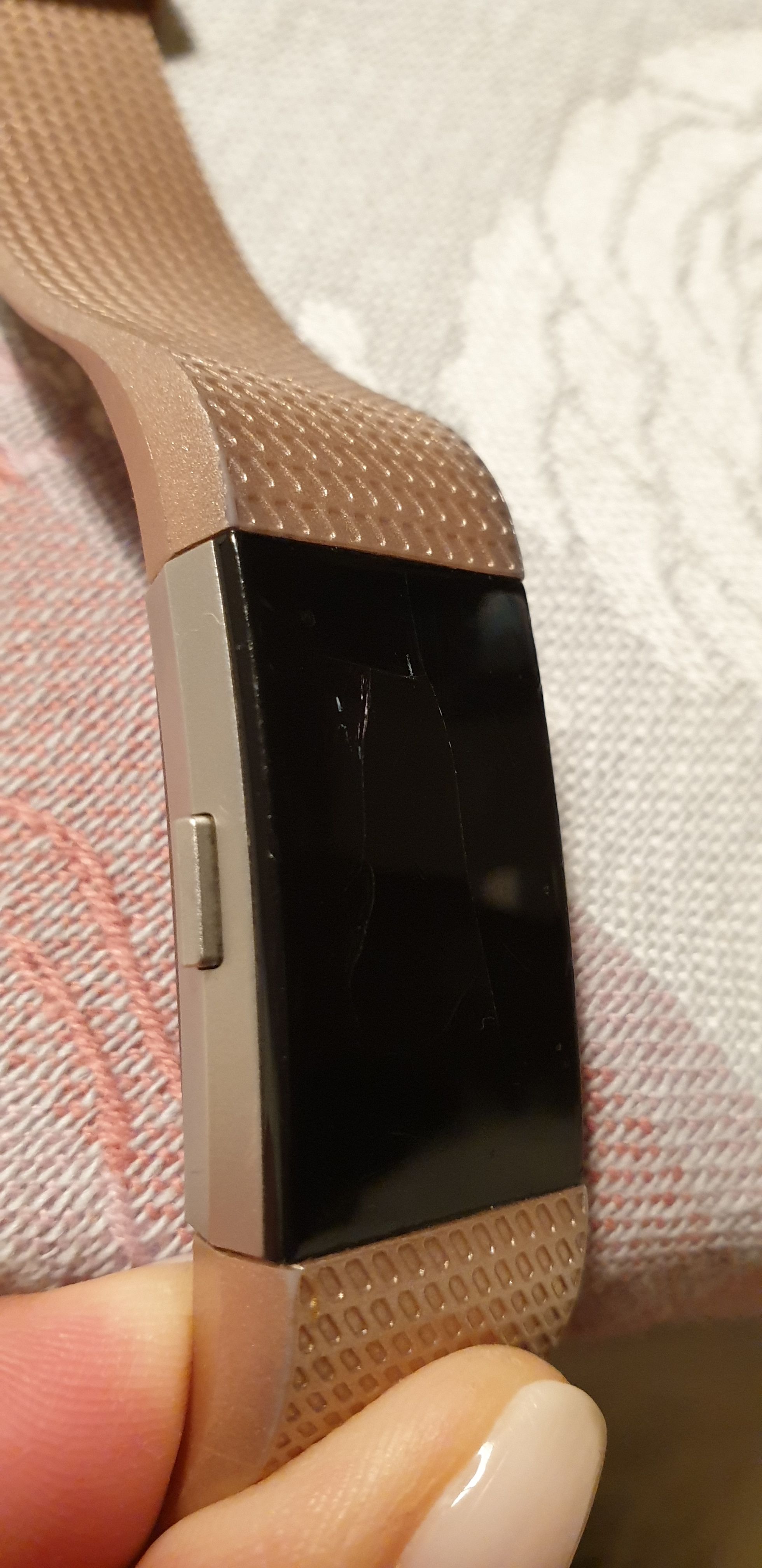 Charge 2 Glas kaputt Seite 3 Fitbit Community