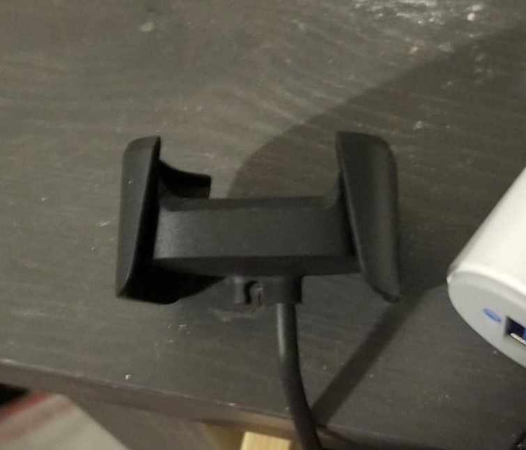 versa 2 charger